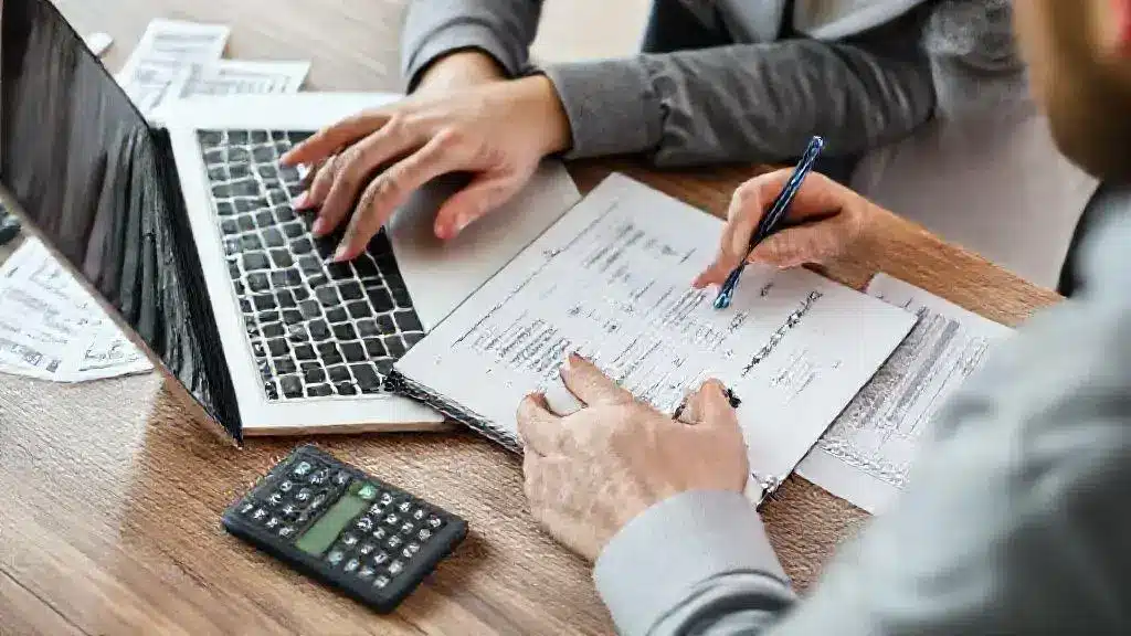 How to track your expenses effectively